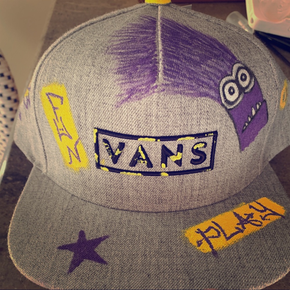 Handmade graffiti custom hat